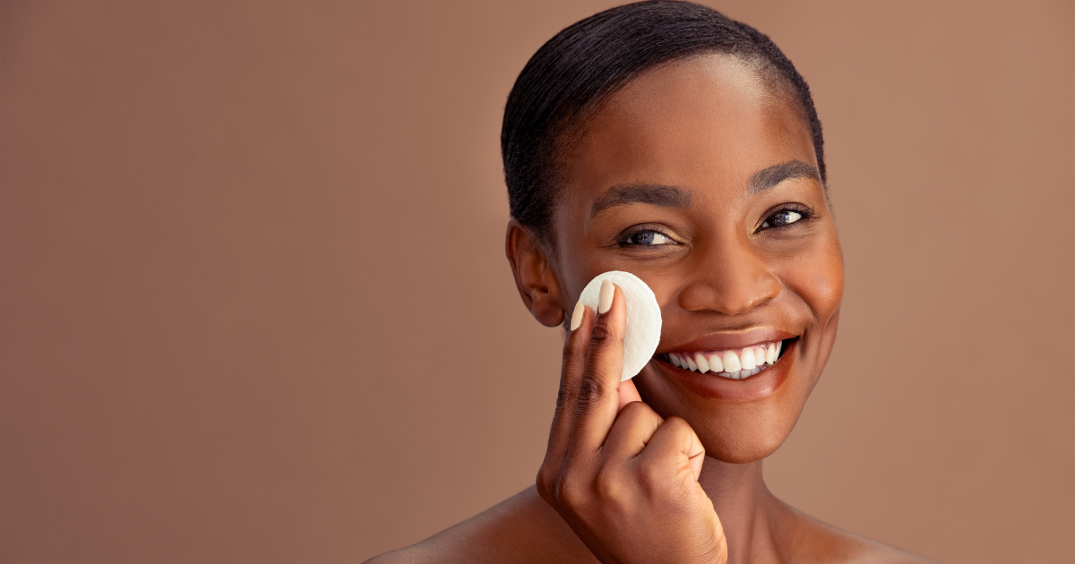 7 Passos para Fazer Limpeza de Pele em Casa e Ter uma Pele Saudável de Verdade 1 Limpeza de Pele